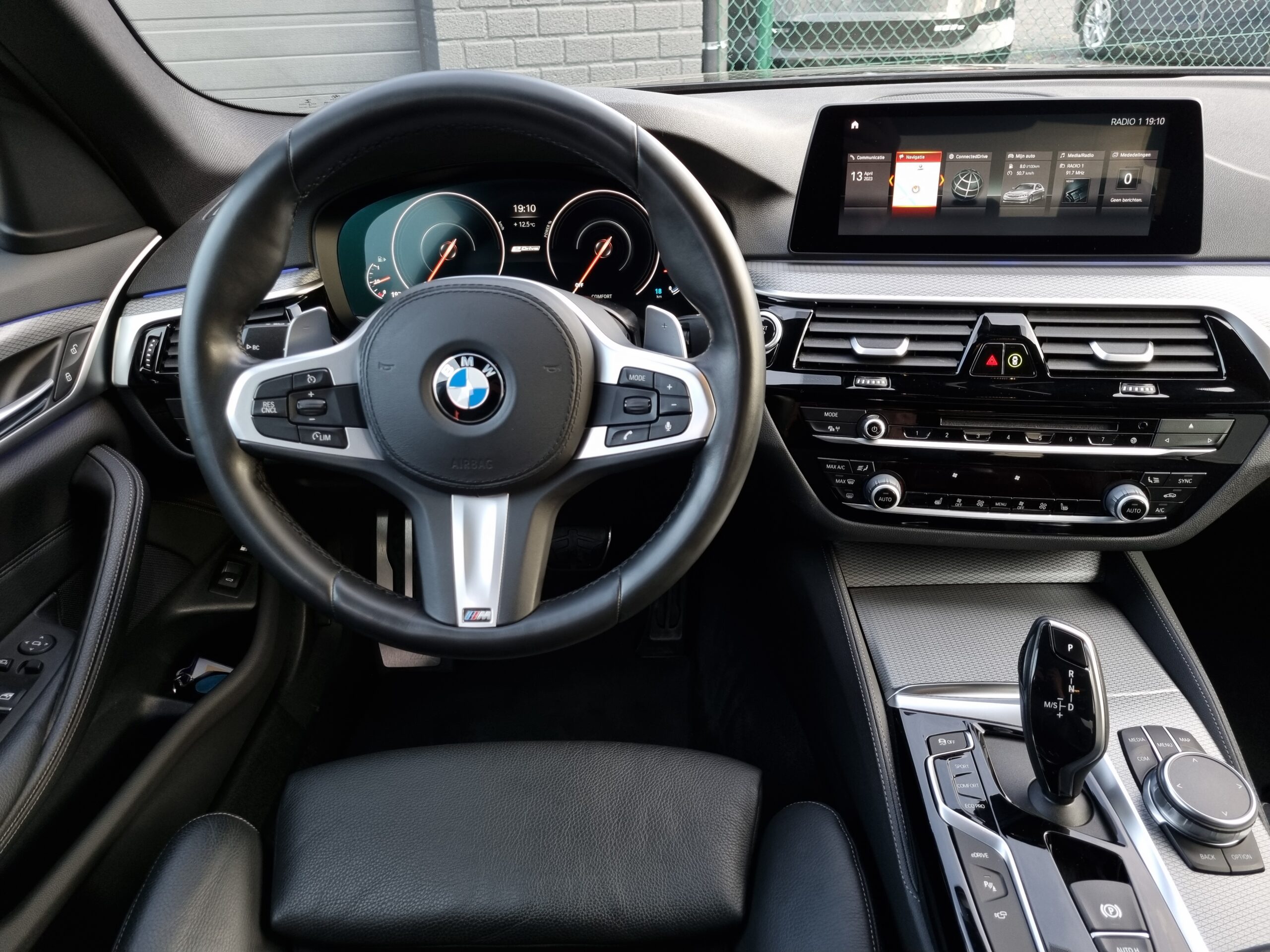 BMW 530e