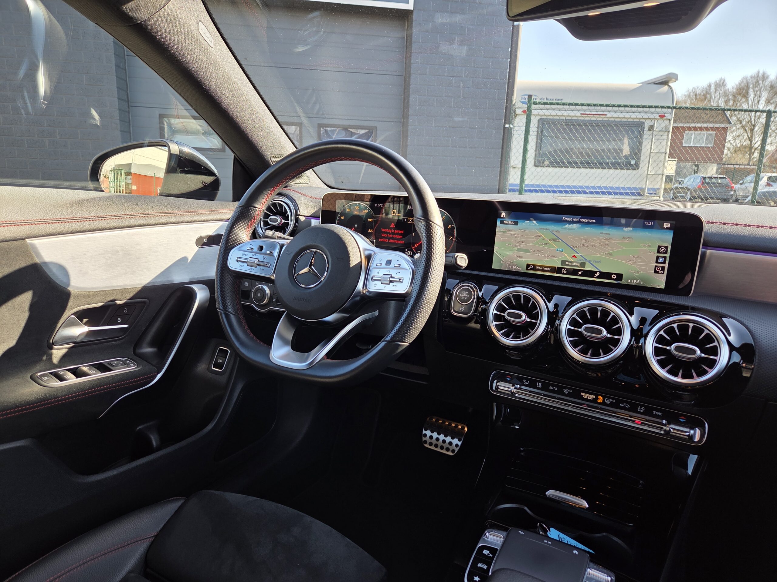 Mercedes CLA220