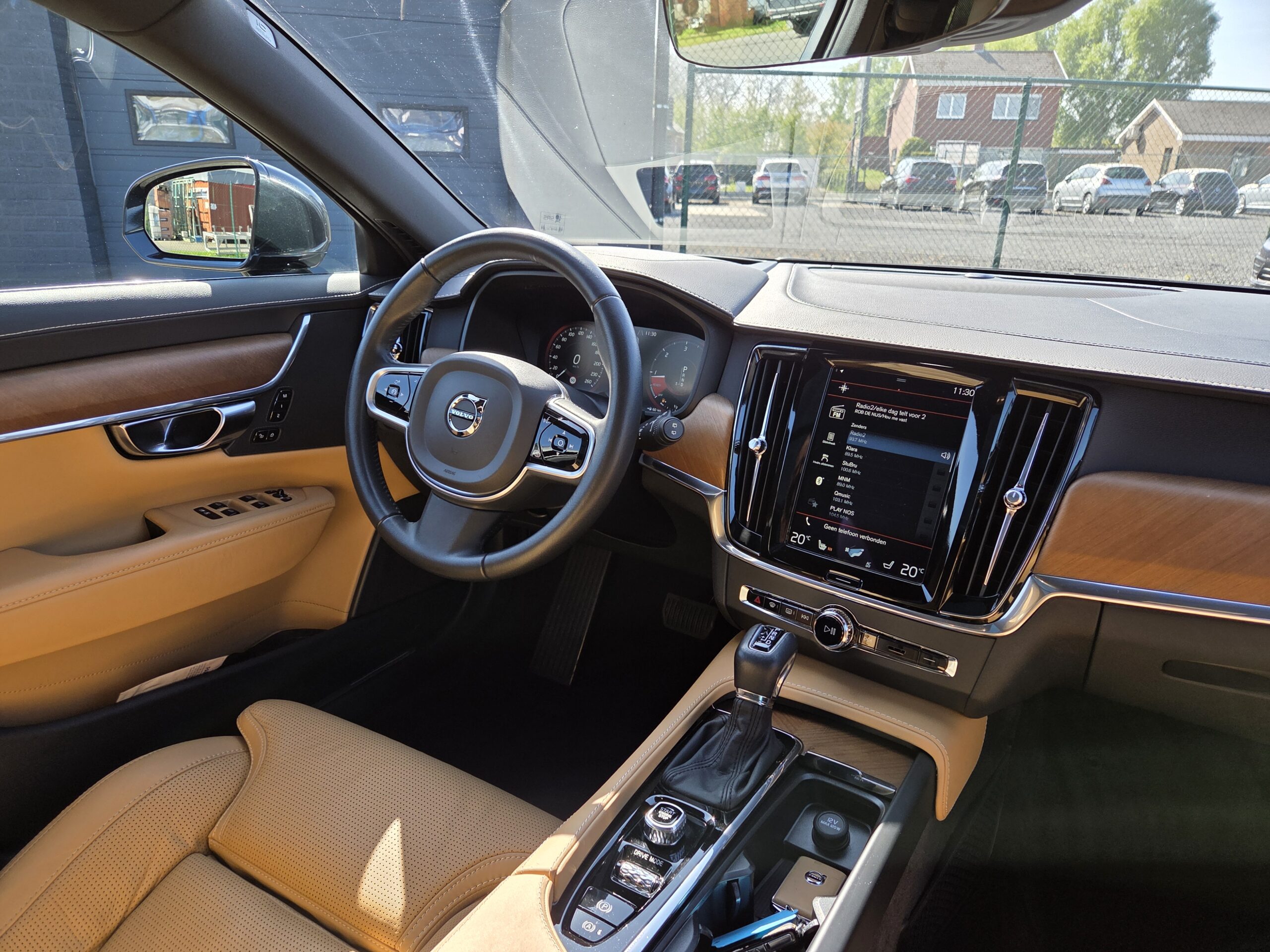 Volvo V90