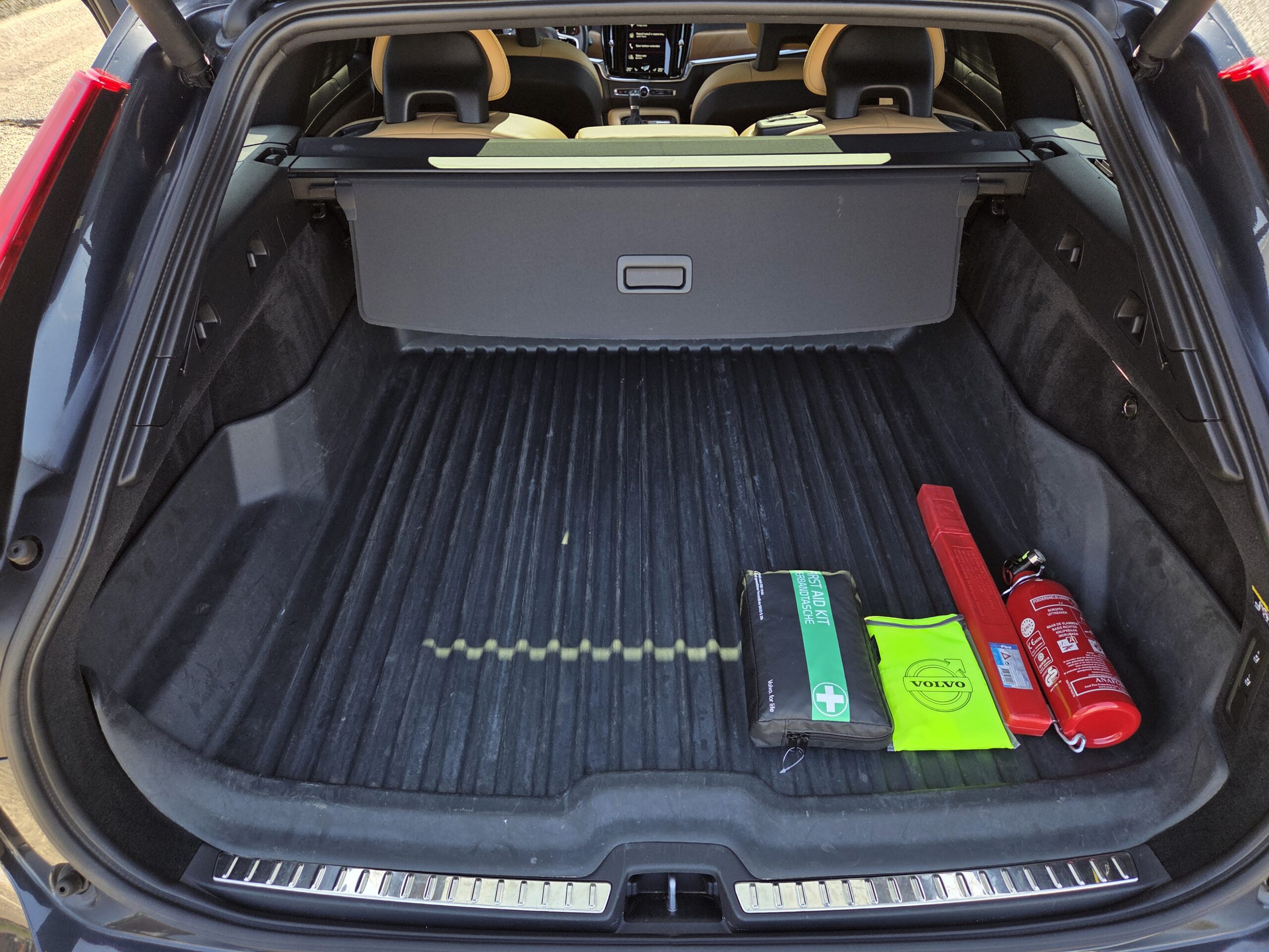 Volvo V90