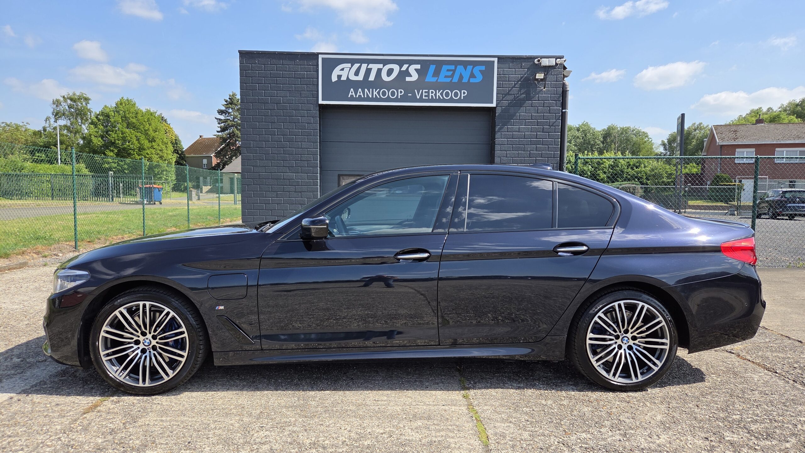 BMW 530e