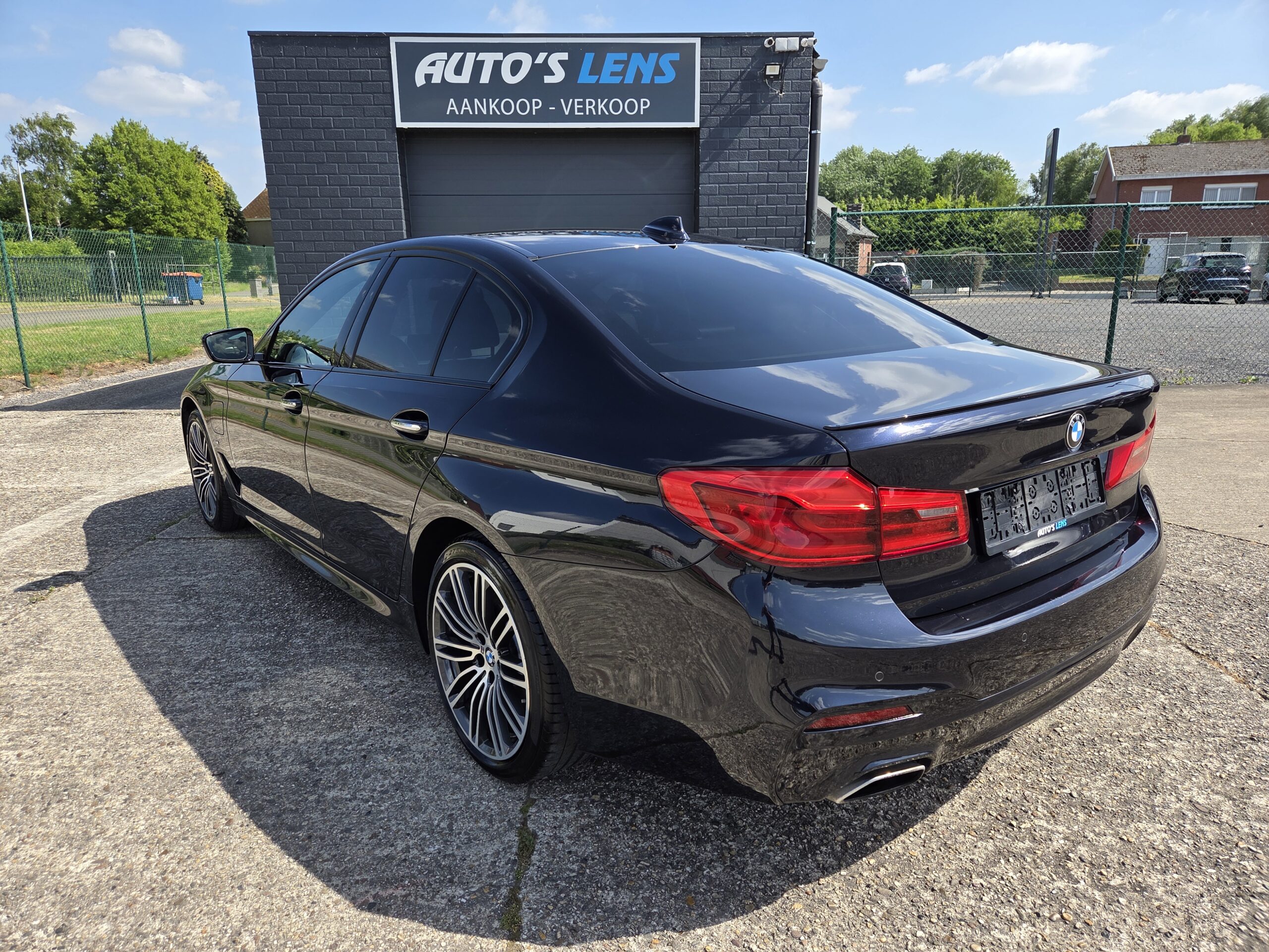 BMW 530e