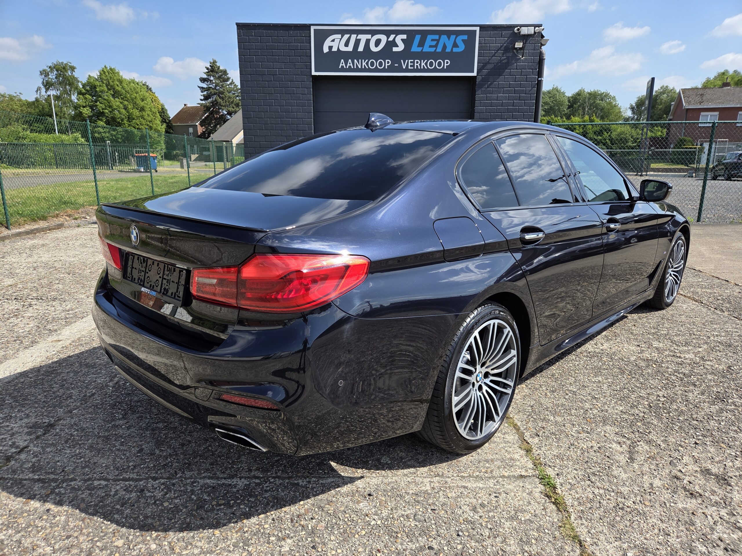 BMW 530e